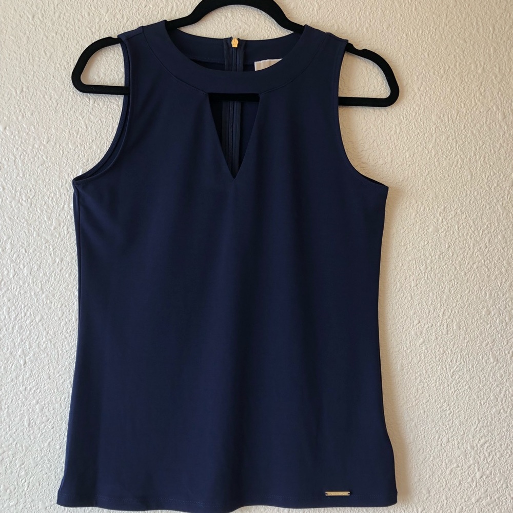 MICHAEL Michael Kors Key-Hole Neck Sleeveless Top - Picture 7 of 7
